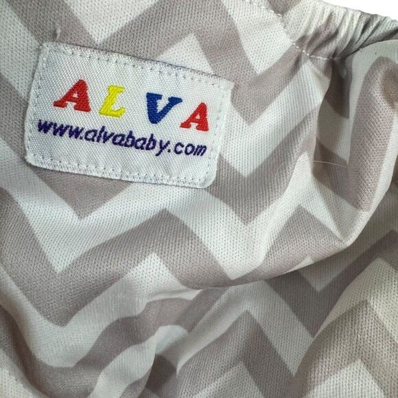 Lot Of 4 Cloth Diapers Baby Kangas Charlie Banana Alva Baby One Size Adjustable - Picture 3 of 6